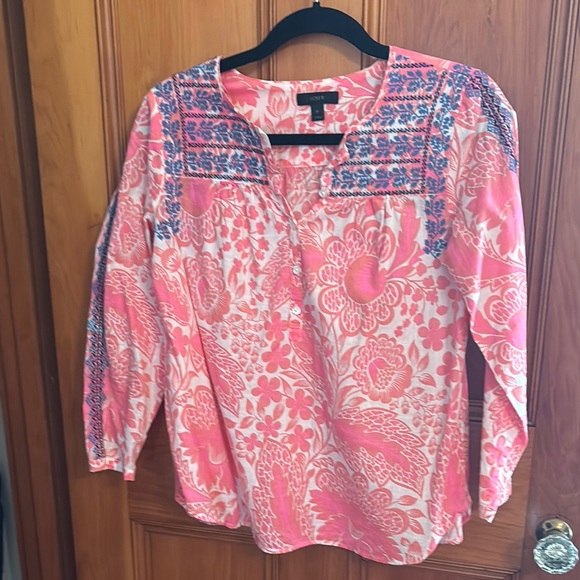 Assorted Patterned Shirts - Picture 6 of 9